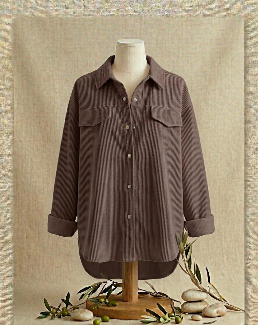 Модель колір Мокко